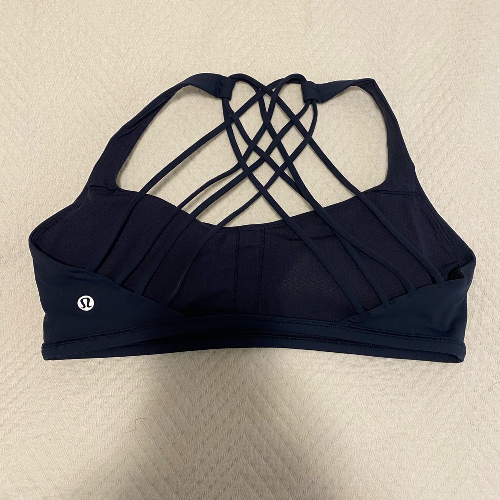 lululemon athletica Women's Navy Strappy Sports Bra